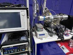 低温電気特性評価装置